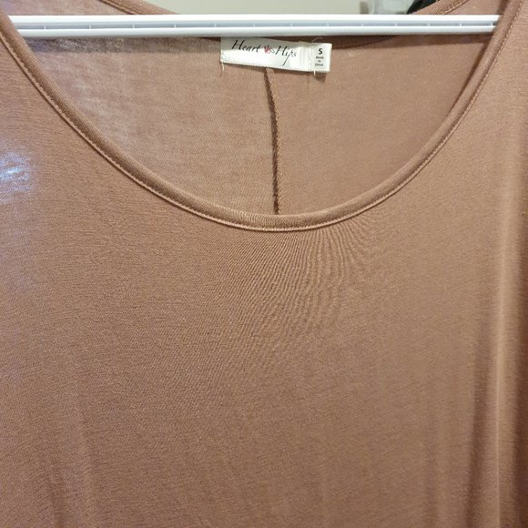 Dolman Off-The-Shoulder Shirt in Mushroom - Picture 5 of 6